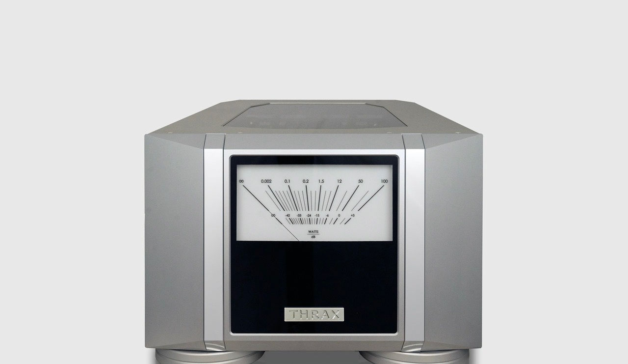 Amplificator Putere Thrax Spartacus 300 Amplificator Putere Thrax Spartacus 300