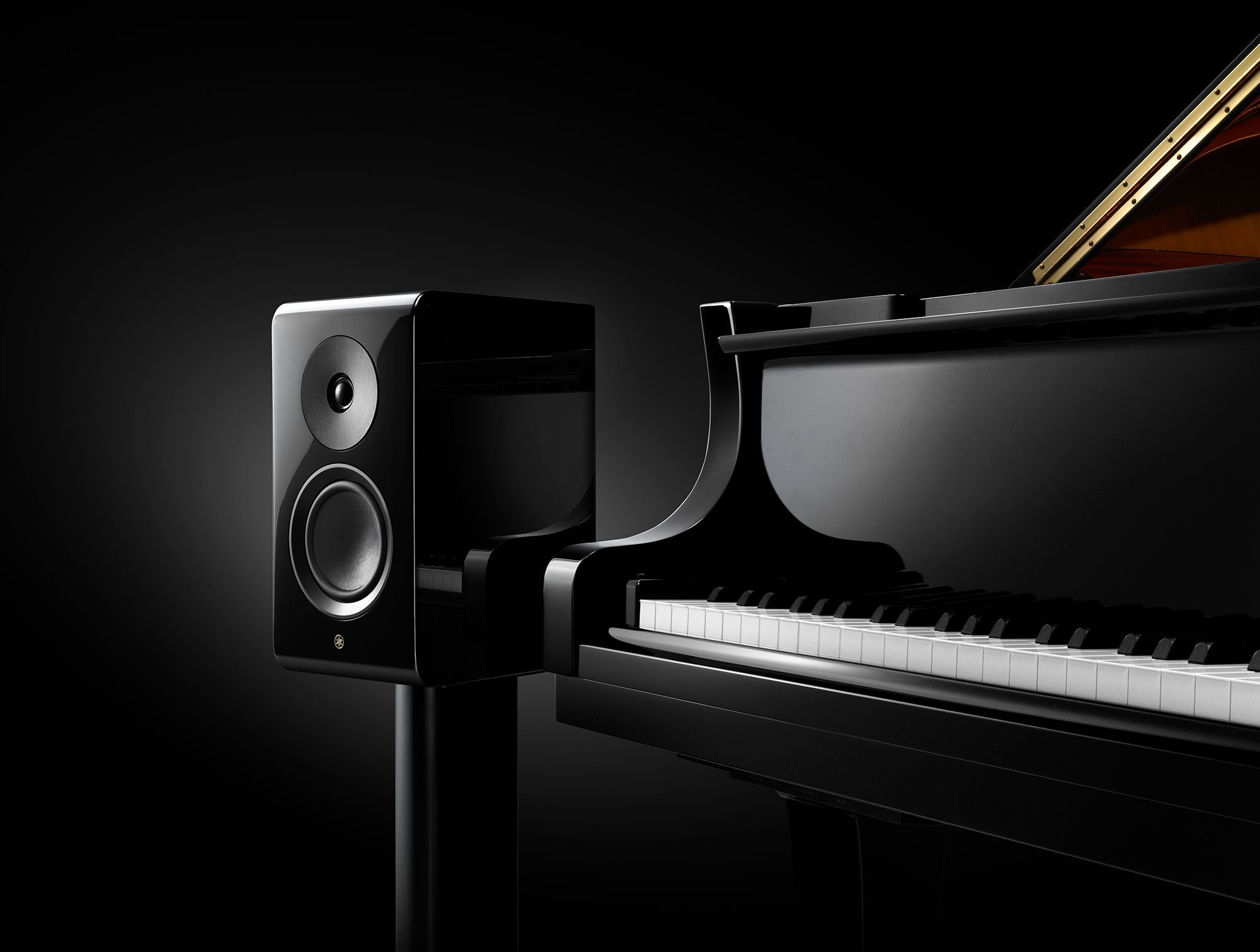 NS600A_piano_3cc5ecf982994a674072c28a82ae85ec