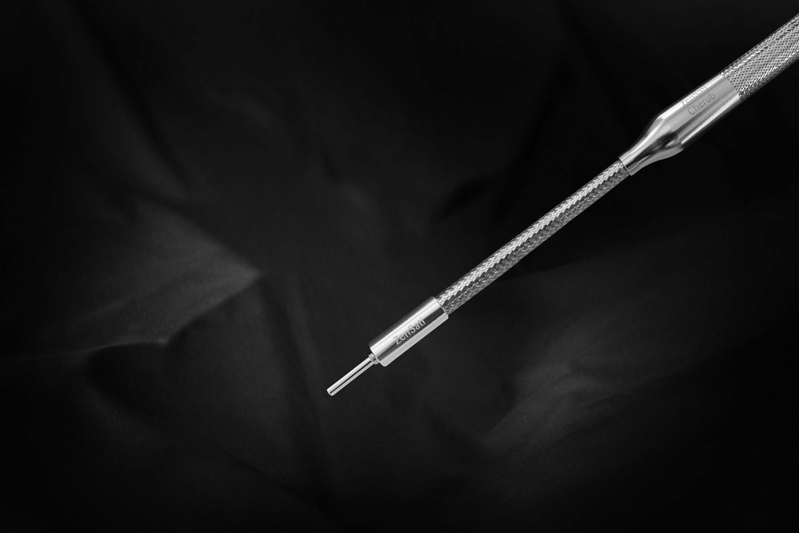 ZenSati_Cherub_Speaker_Banana_1366x912