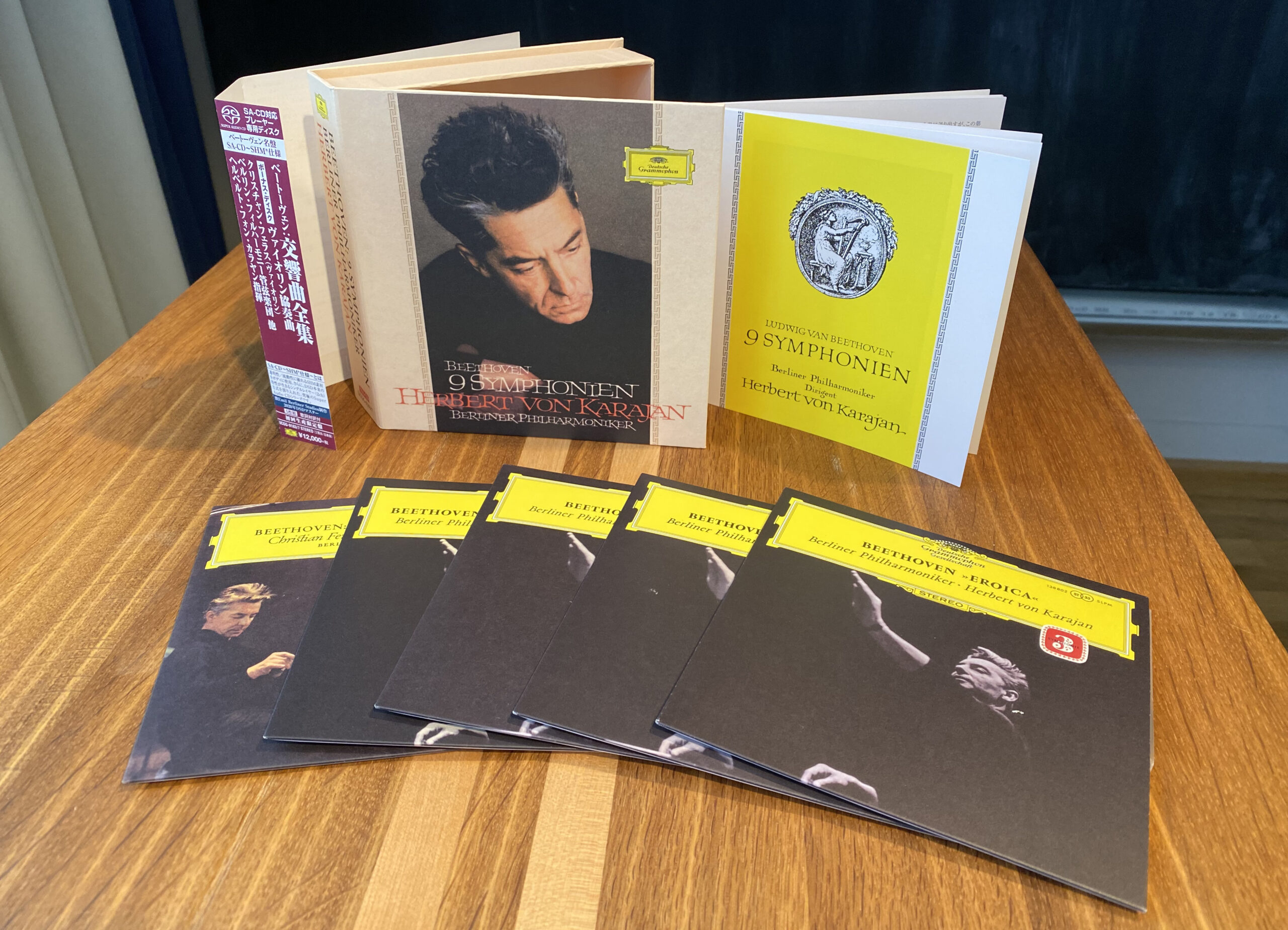 Herbert von Karajan & Berliner Philharmoniker - Beethoven: 9 Symphonien (SHM-SACD single layer, set de 5 discuri)